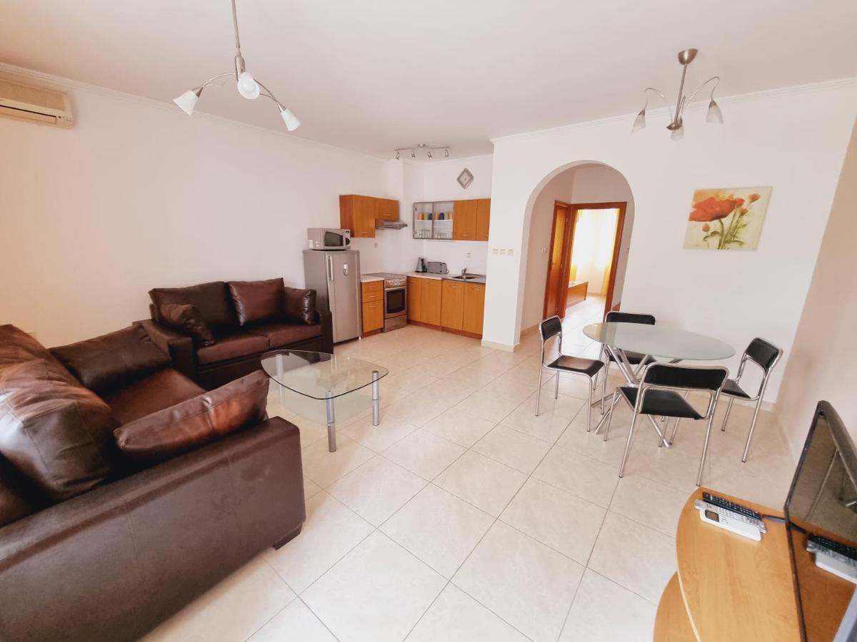 Modern 1Bd At Watermill Apartment Complex Sveti Vlas Bagian luar foto