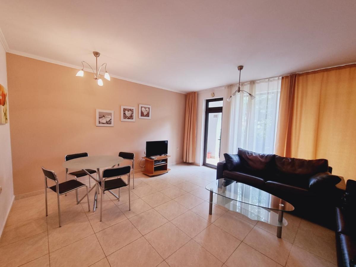 Modern 1Bd At Watermill Apartment Complex Sveti Vlas Bagian luar foto