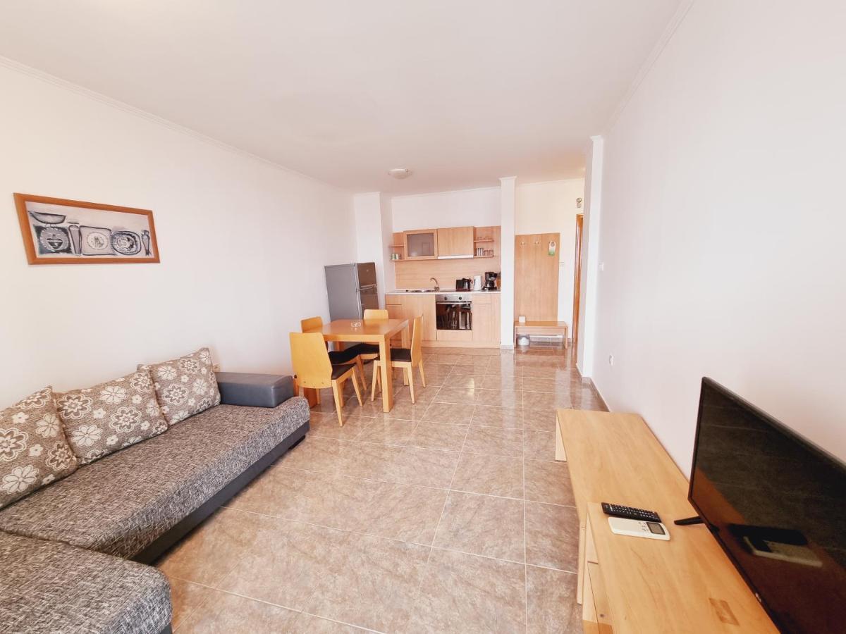Modern 1Bd At Watermill Apartment Complex Sveti Vlas Bagian luar foto