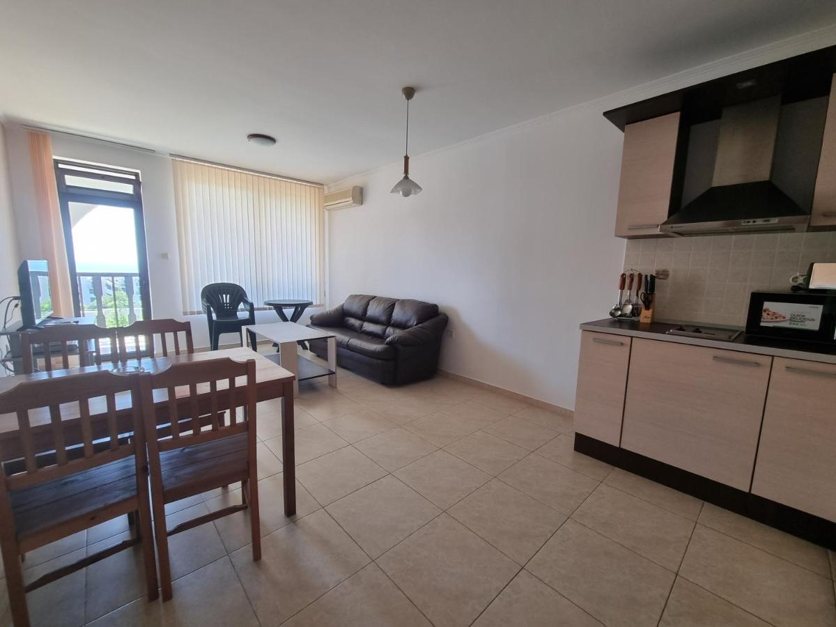 Modern 1Bd At Watermill Apartment Complex Sveti Vlas Bagian luar foto