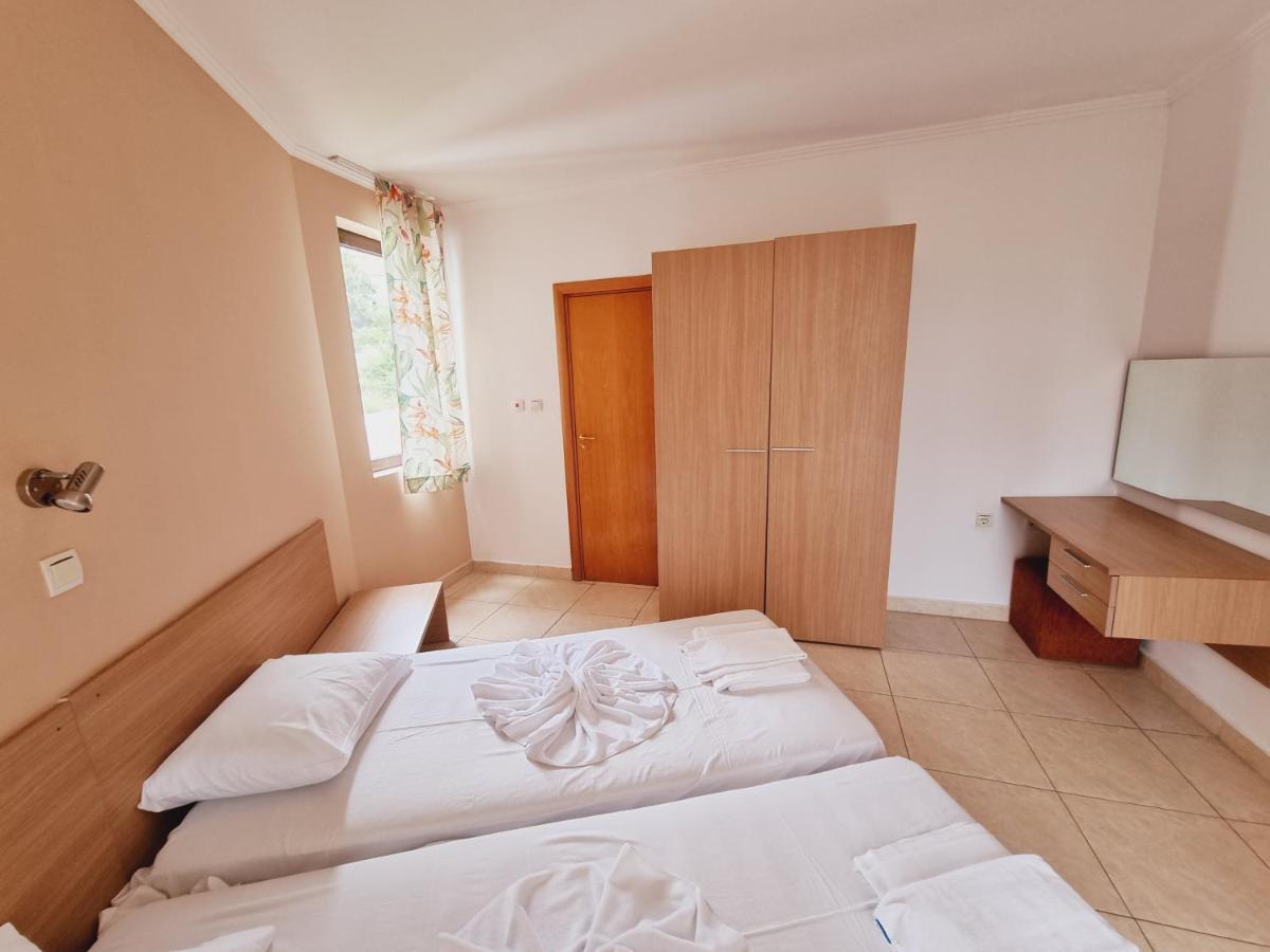 Modern 1Bd At Watermill Apartment Complex Sveti Vlas Bagian luar foto